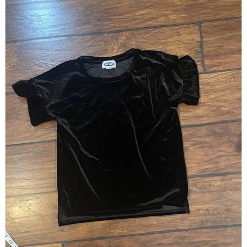 Old Navy Black Velvet Tshirt Girls Size M 8 Flutter Gothic Grunge Y2k Streetwear